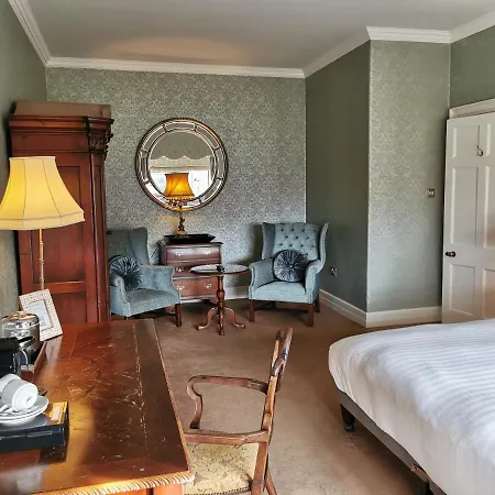 Waterford Castle & Golf Rezort 4*