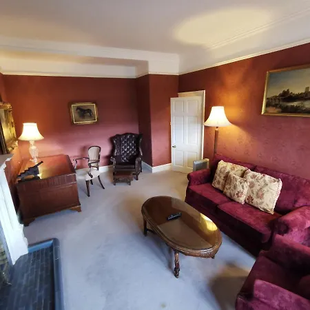 Rezort Waterford Castle & Golf 4*