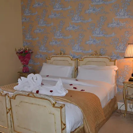 אתר נופש Waterford Castle & Golf