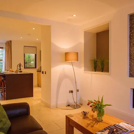 Waterford Castle & Golf 4*