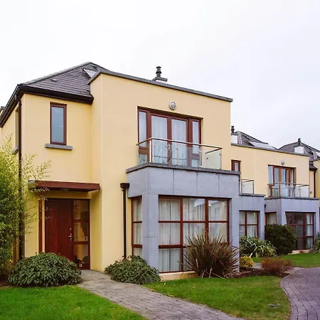 Rezort Waterford Castle & Golf 4*